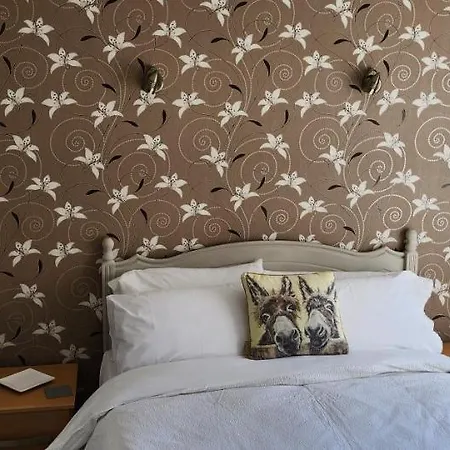 Morningside * Whitby