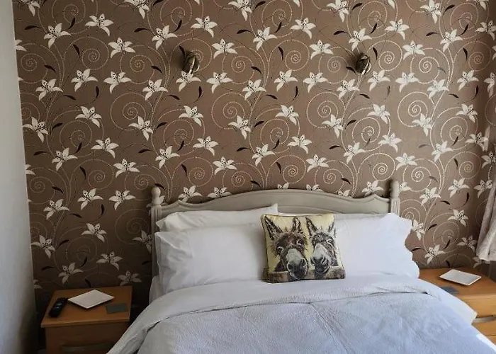 Morningside * Whitby